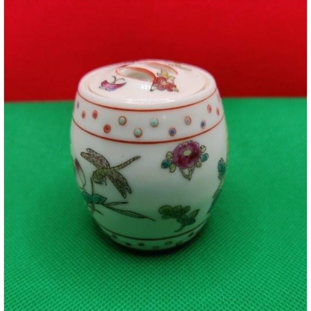 FAMILLE ROSE Chinese Miniature Jar - Picture 4 of 6